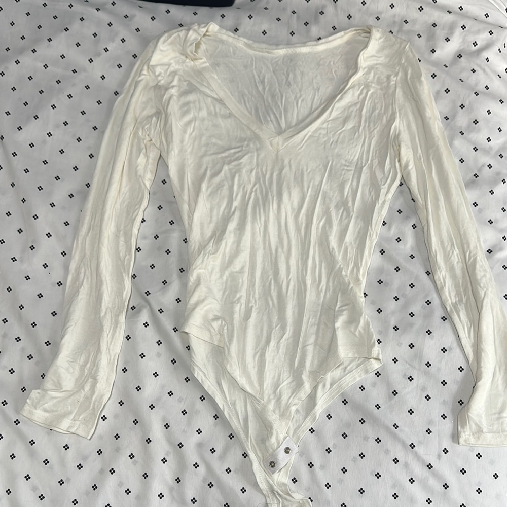 Fashion Nova Cream Asymmetrical Fitted Bodysuit